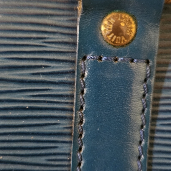 Louis Vuitton Epi Porte Documents Voyager Work Bag Beautiful Teal Leather - Picture 2 of 16